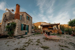 Maria's Serene Countryside Retreat by Chania